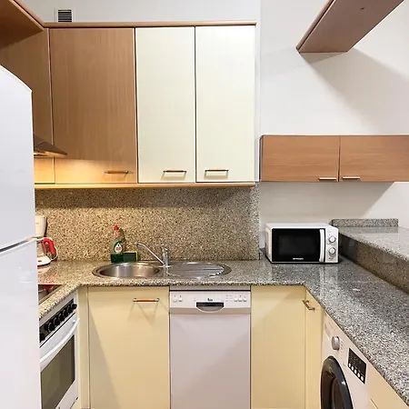 Estudio En Velazquez Moreno 40 1ºb Апартаменты *