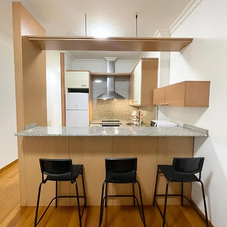 Estudio En Velazquez Moreno 40 1ºb * Vigo
