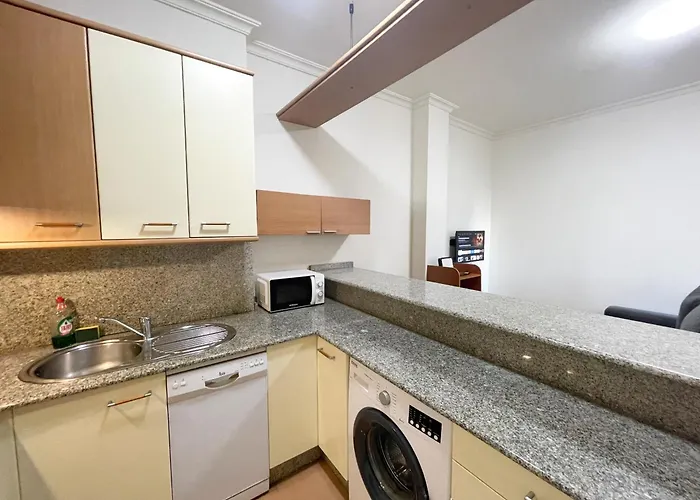 Estudio En Velazquez Moreno 40 1ºb Daire Vigo