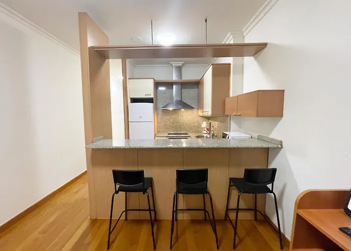 Daire Estudio En Velazquez Moreno 40 1ºb Vigo