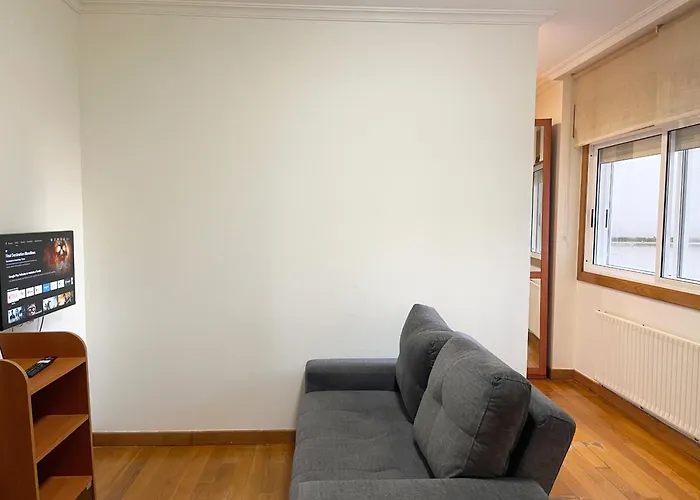 Estudio En Velazquez Moreno 40 1ºb * Vigo