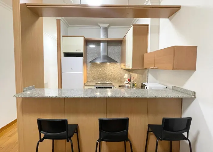 Estudio En Velazquez Moreno 40 1ºb * Vigo