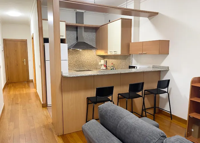 Daire Estudio En Velazquez Moreno 40 1ºb