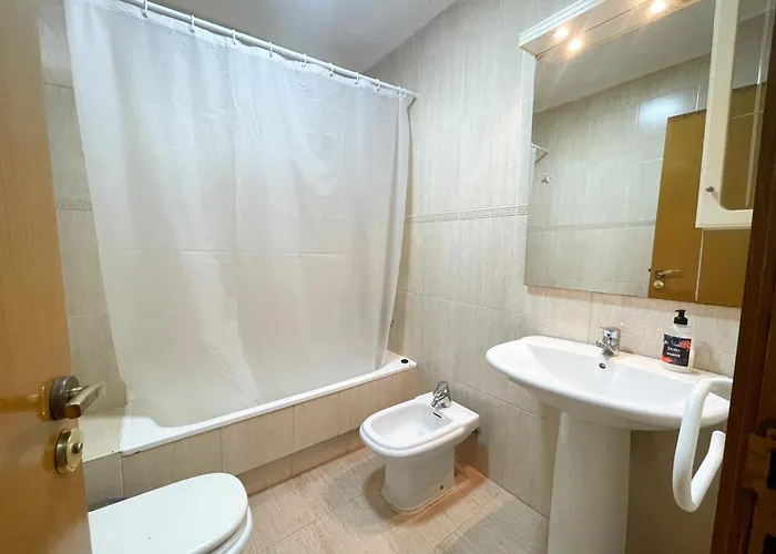 Daire Estudio En Velazquez Moreno 40 1ºb