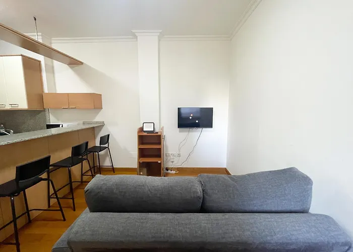 Daire Estudio En Velazquez Moreno 40 1ºb *